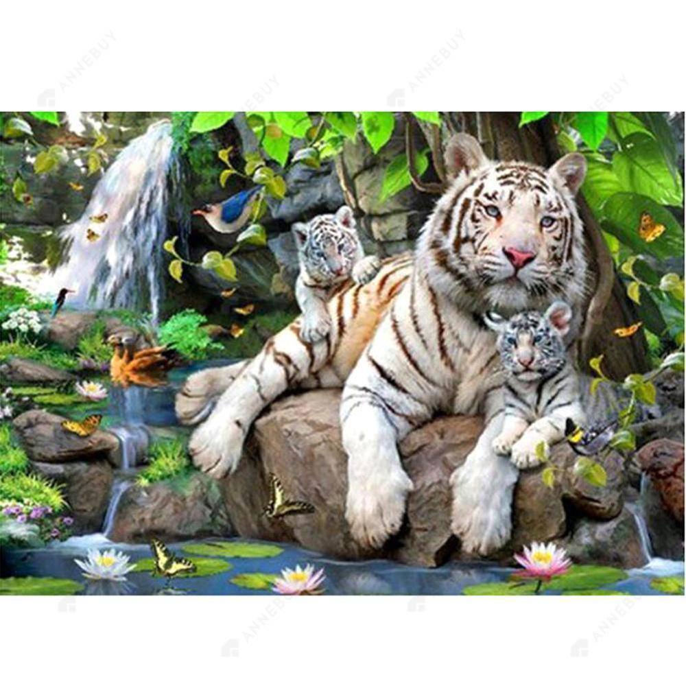 Free White Tiger Family - MyCraftsGfit - Free 5D Diamond Painting