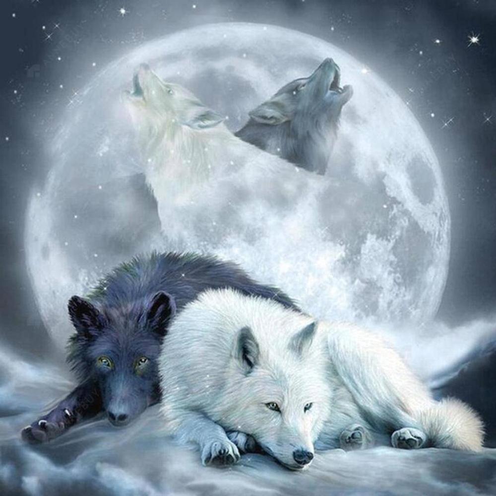 Free Wolves And The Moon - MyCraftsGfit - Free 5D Diamond Painting